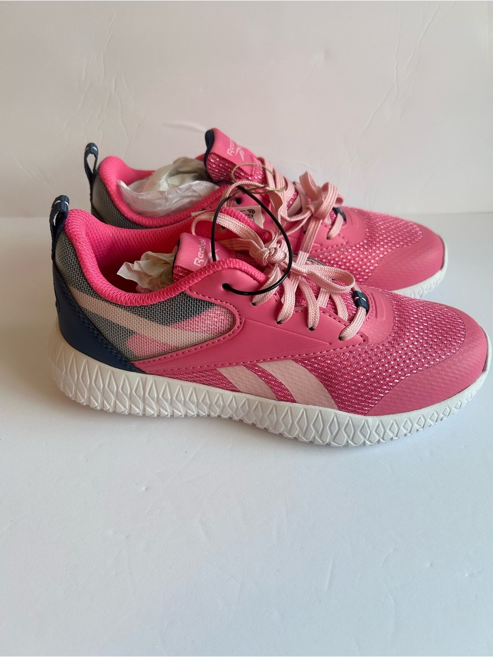Reebok Girls' Pink and Navy Sneakers Size 3 - Picture 3 of 6